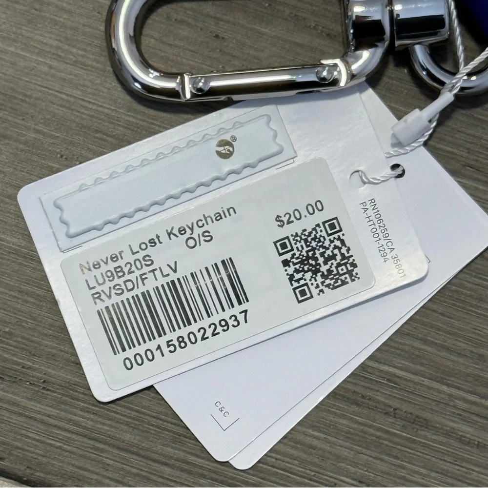 Lululemon Never Lost Keychain Riverside / Faint Lavender NWT - Picture 5 of 5